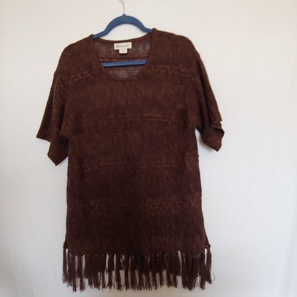 Ariat Tops - Ariat light weight chocolate brown knit short sleeve sweater with fringe sz s/m